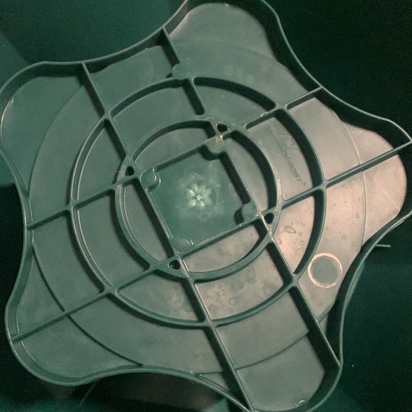Christmas tree stand - green plastic - Picture 5 of 6